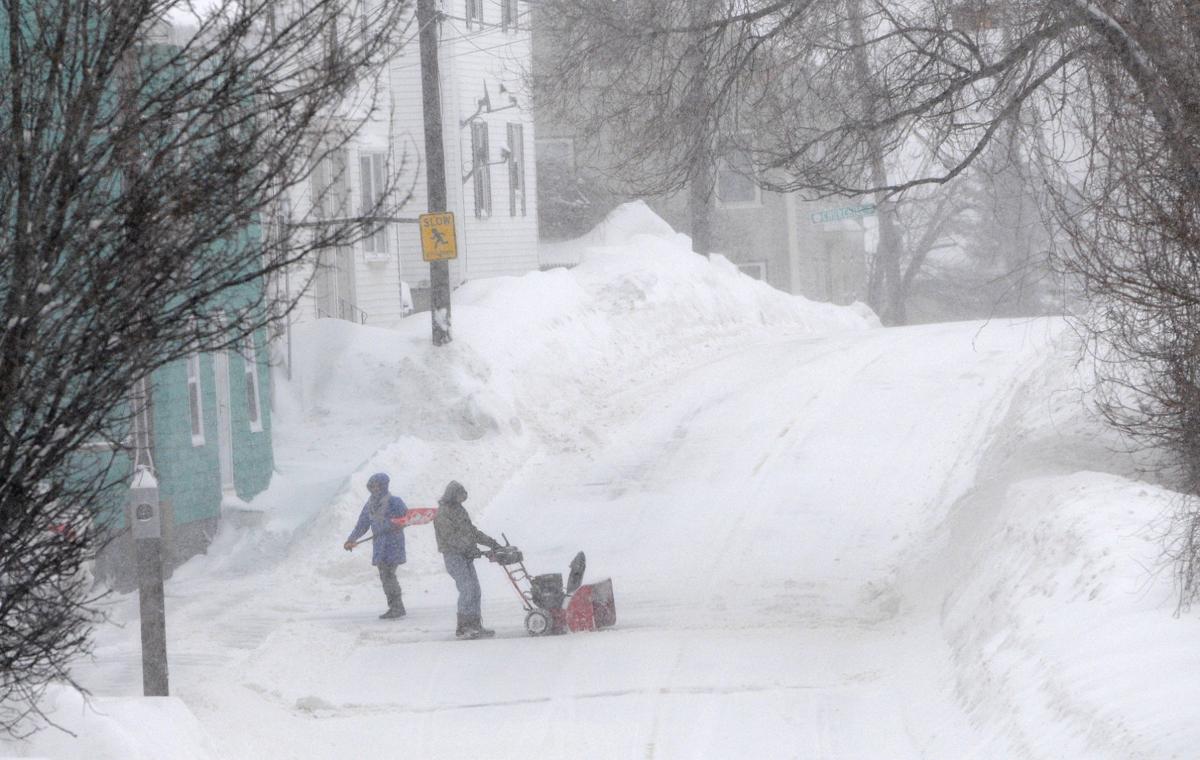 SLIDESHOW Winter storm photos Gallery