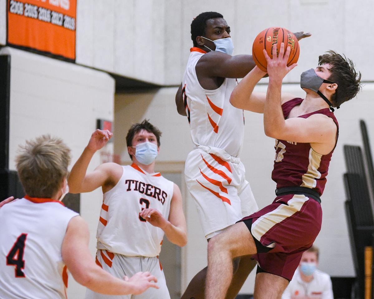 Newburyport at Ipswich boys varsity basketball game