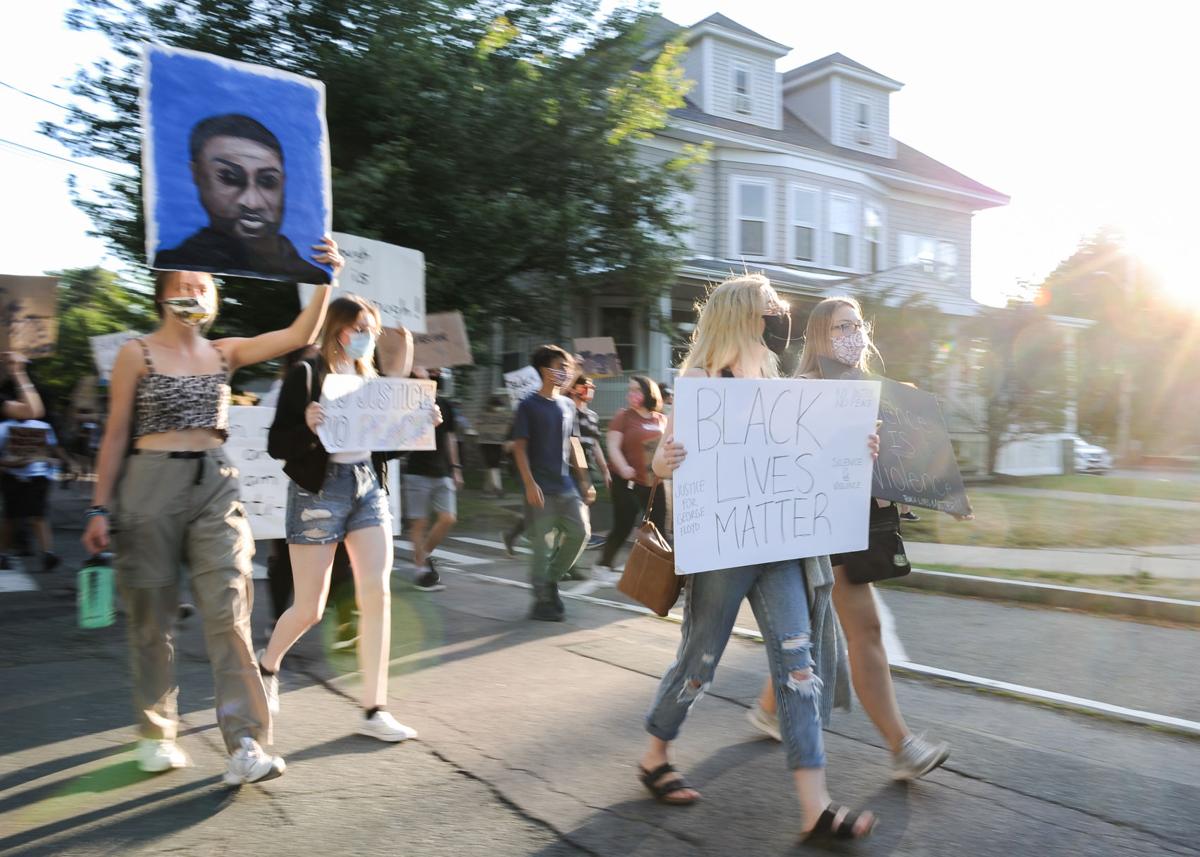March and rally against mayor and Salem City Council