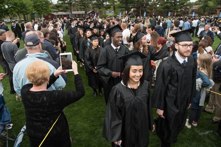 SLIDESHOW Gordon College Graduation News