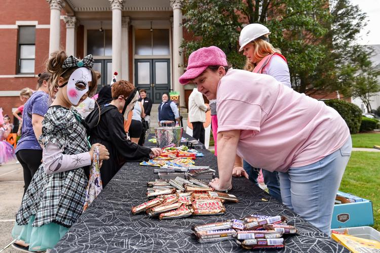SLIDESHOW The annual 'Nightmare on Main Street' trickortreat event