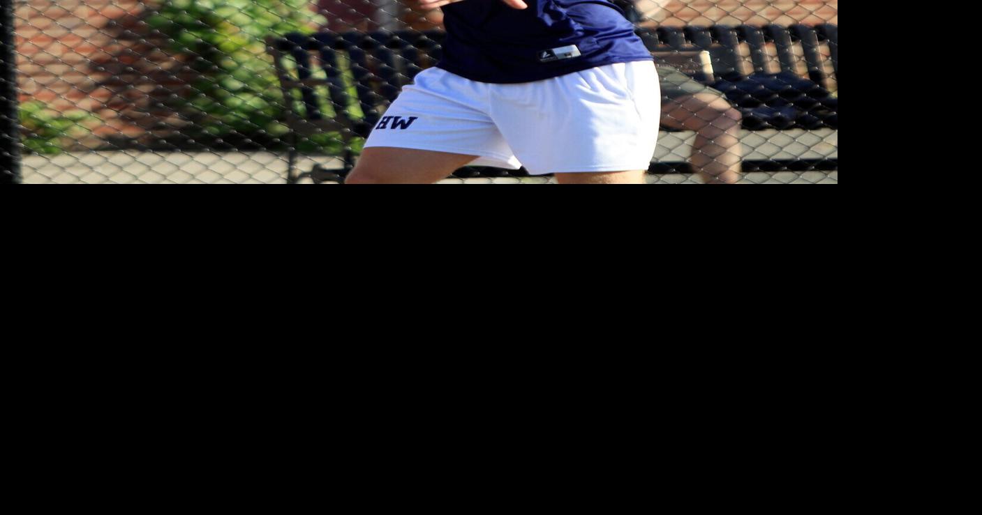 Top seeded H-W boys tennis topples M-E, advances to Division 4 state final