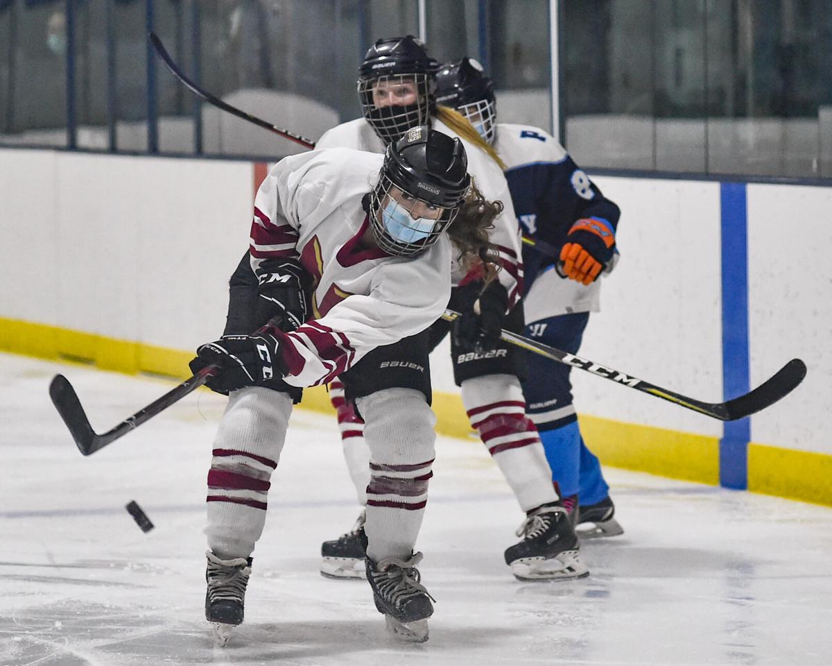 Peabody girls varsity hockey vs. Newburyport