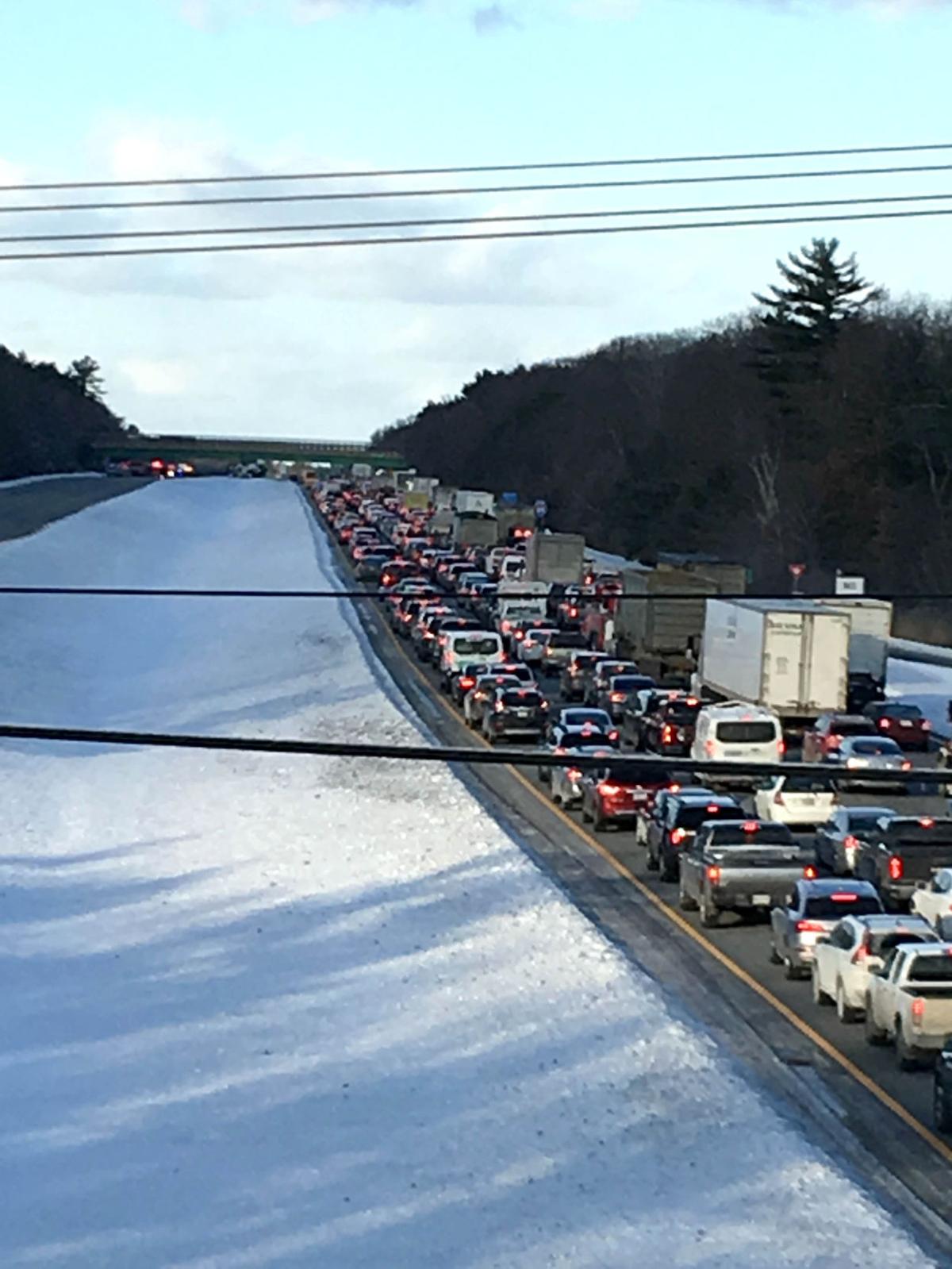 5car crash shuts down Route 95 south in Boxford News