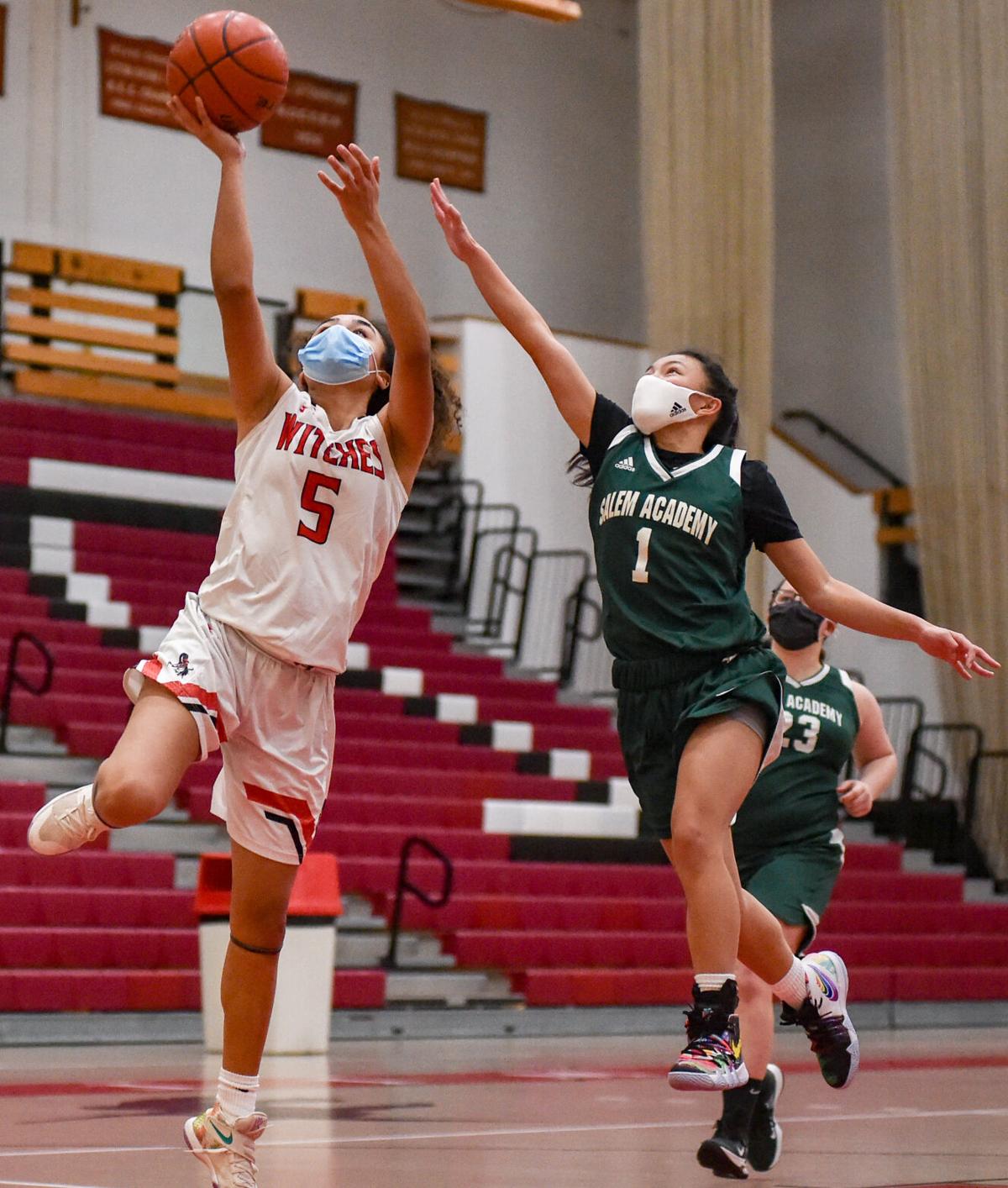 SLIDESHOW Salem High win seasonopener against Salem Academy in girls