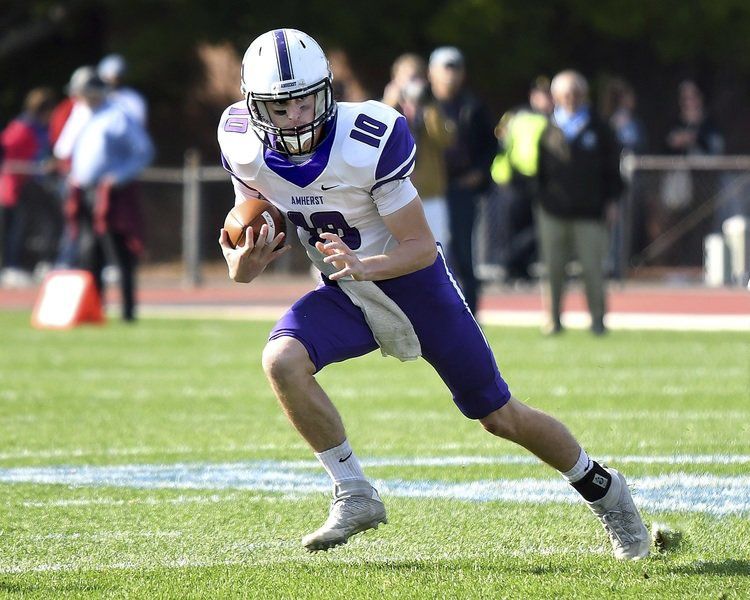 Jean Deplacido Column With Eberth At Qb Amherst Football Rolling Along At 6 0 Sports Salemnews Com