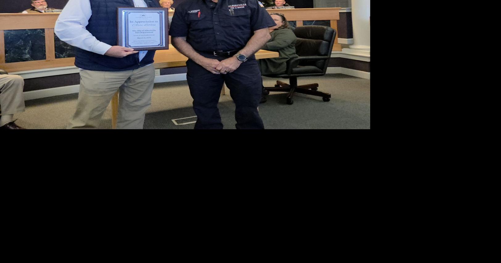 Albertville Council Recognizes Retiring Employees