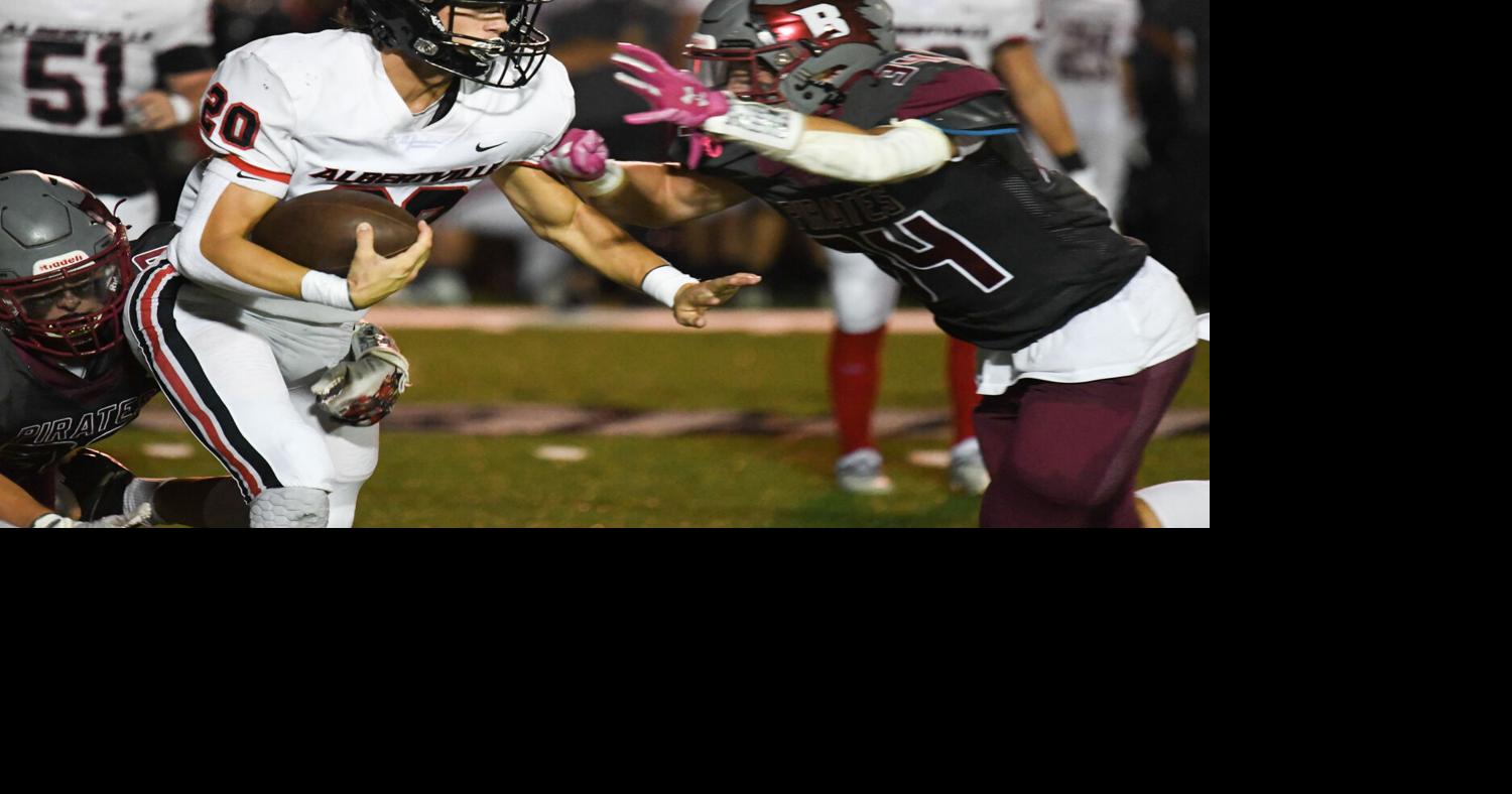 SandMountainReporter.com - Big fourth quarter lifts Aggies past Pirates in Backyard Brawl image