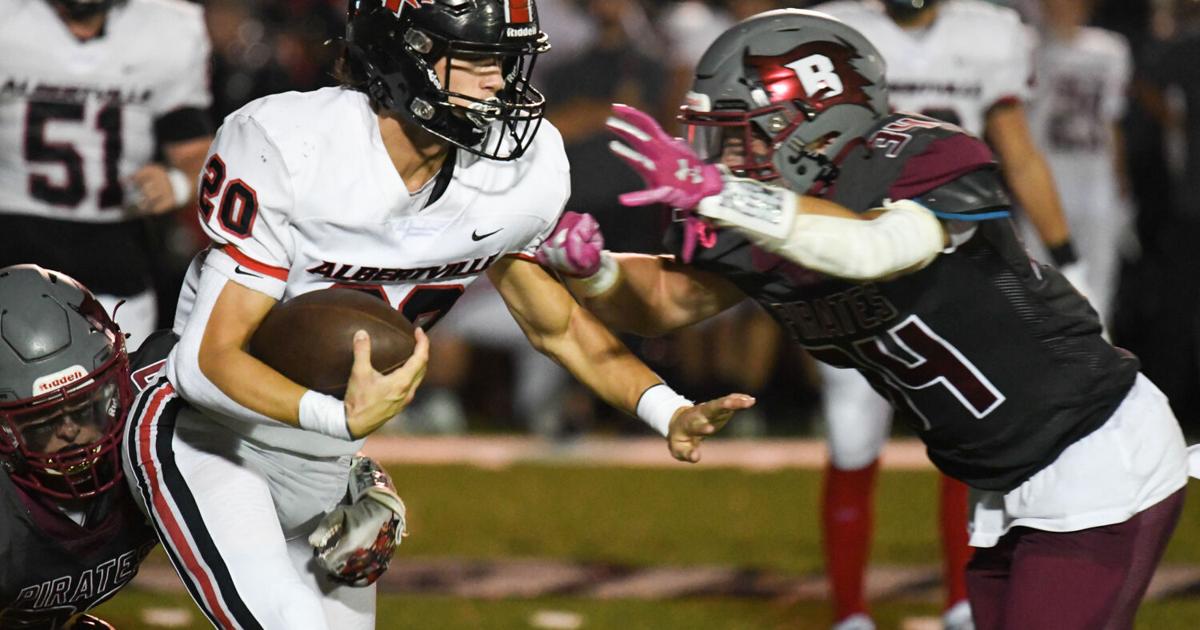 SandMountainReporter.com - Big fourth quarter lifts Aggies past Pirates in Backyard Brawl image