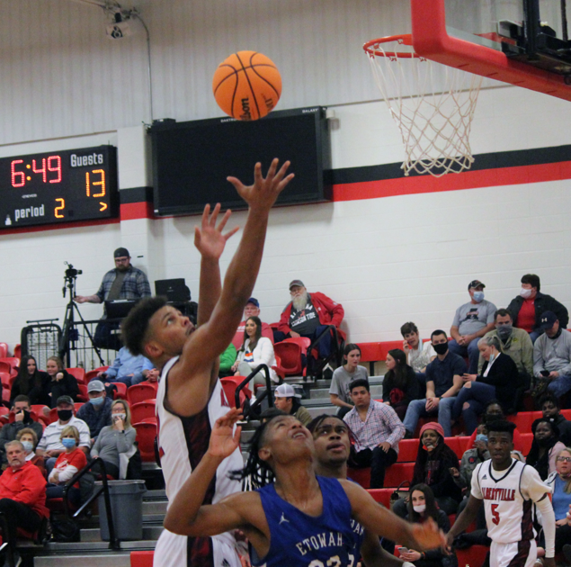 SandMountainReporter.com - Seniors key 12-0 start for Albertville boys image