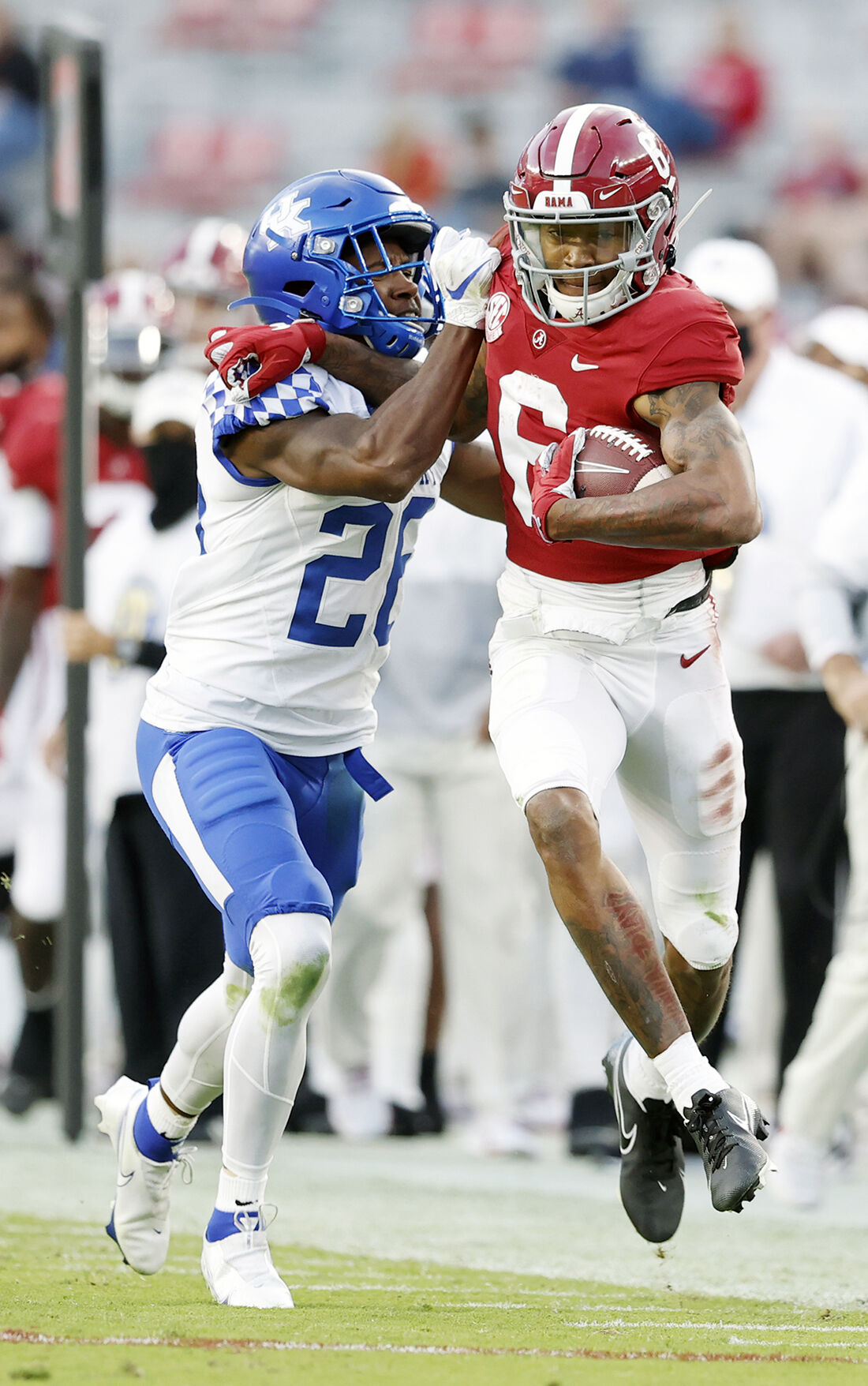 32+ Devonta Smith Catch Picture Pictures