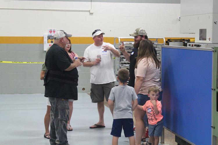 Parker Hannifin hosts family picnic Free Share