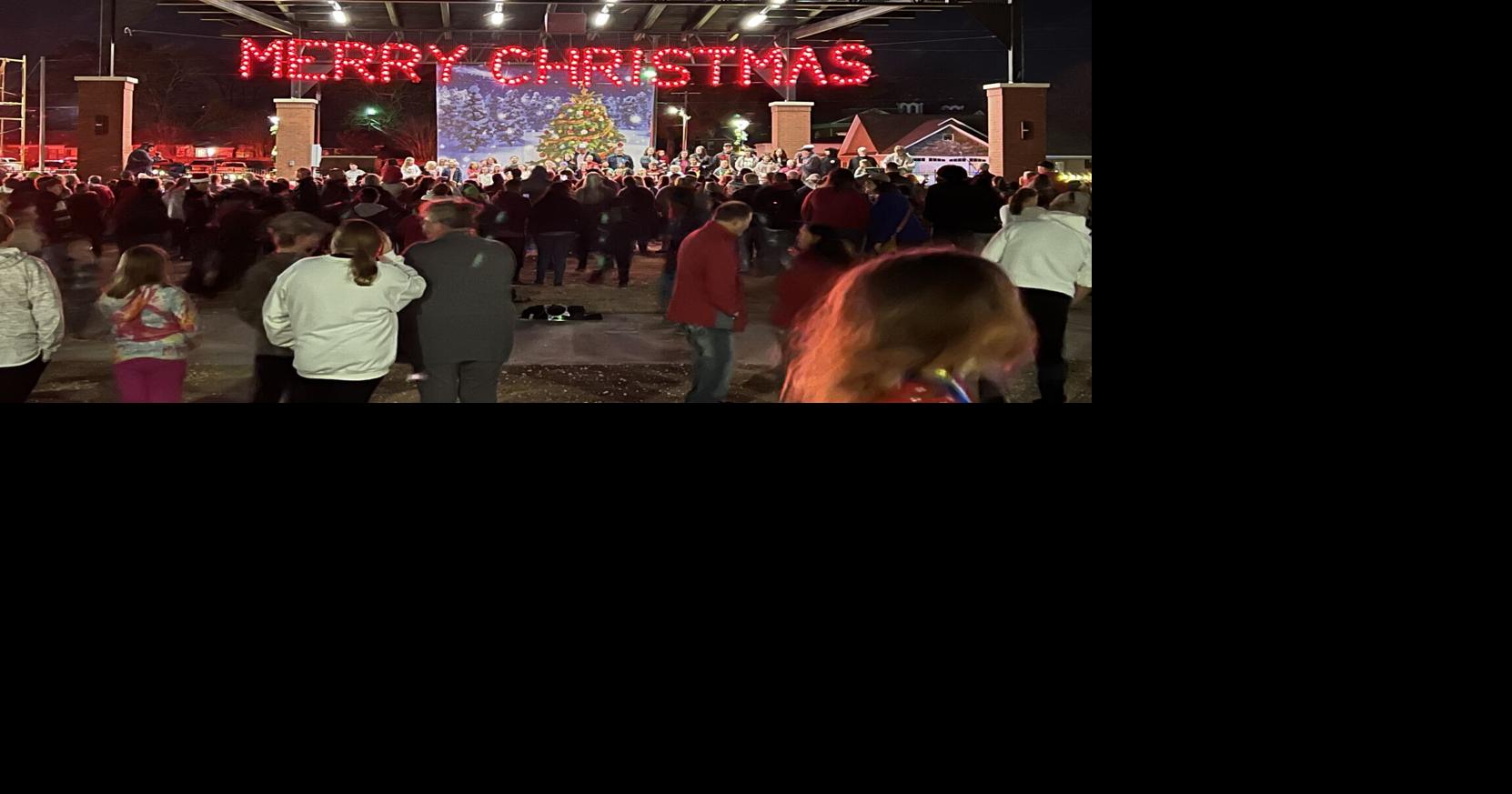 Boaz holds annual Christmas Parade, tree lighting event Free Share