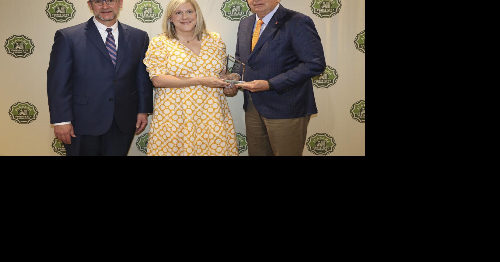 Farm-City Grows Alabama  Through Service, Student Success