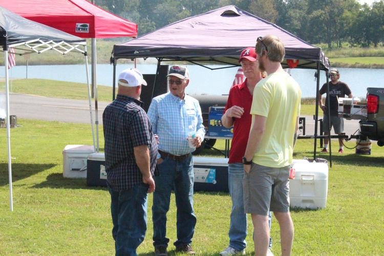 Parker Hannifin hosts family picnic Free Share