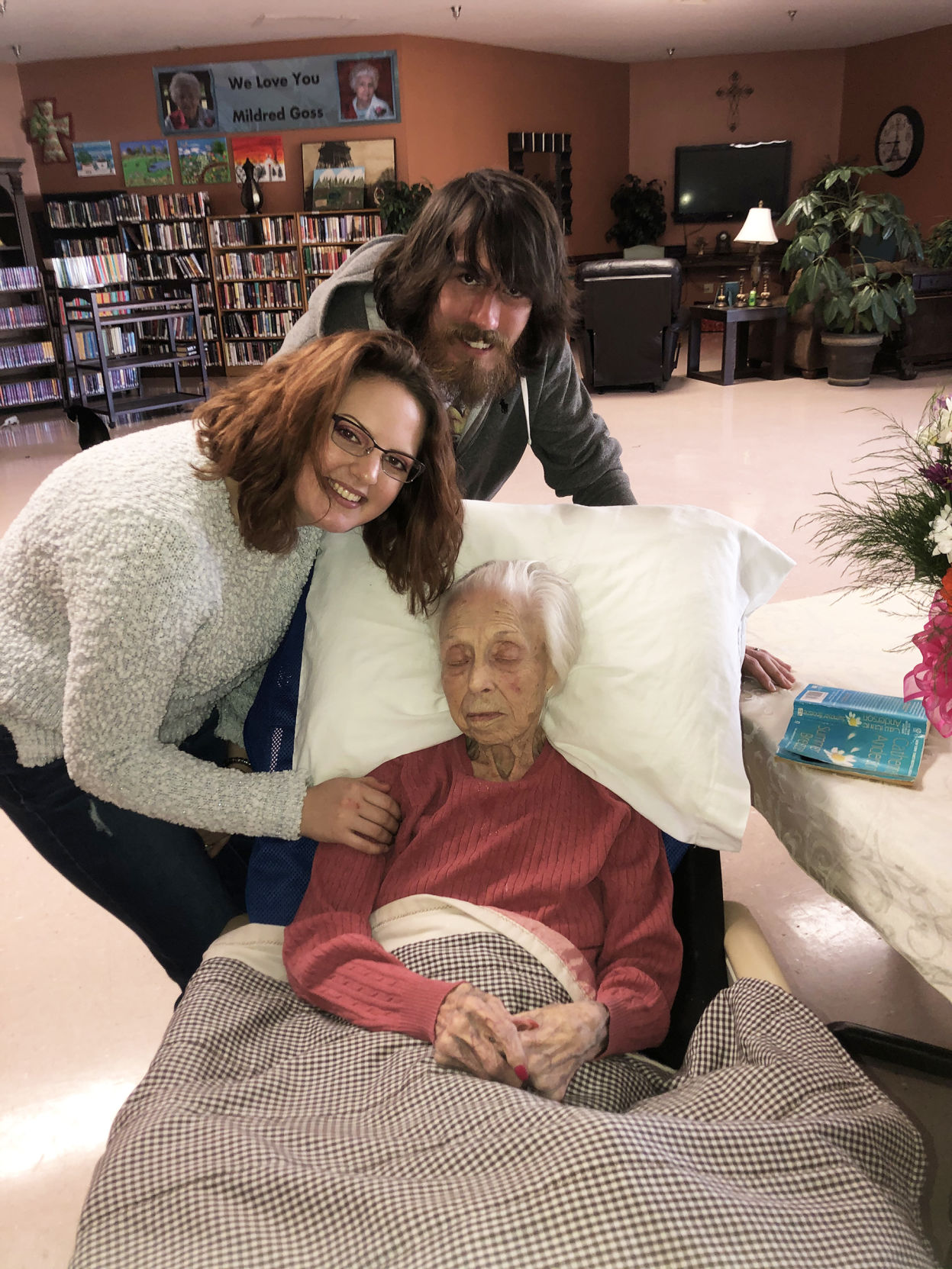 Albertville Woman Celebrates 100th Birthday Great Granddaughter Draws