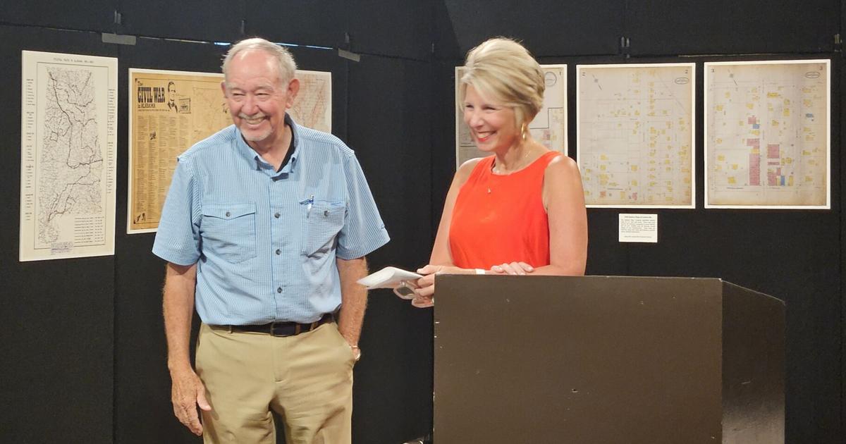 Dollar addresses Historical Society