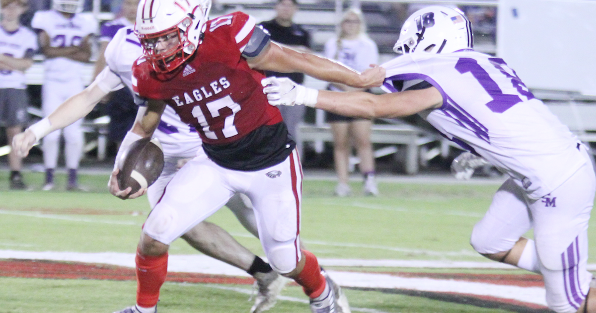 SandMountainReporter.com - Eagles soar past Susan Moore 37-7 image