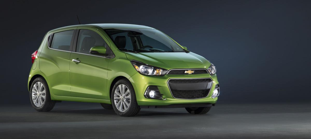 8 2016 Chevrolet Spark Ev Electric 4 Door Hatchback
