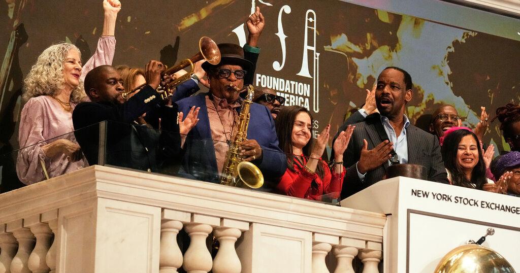 Wall Street steadies after its AI-induced sell-off | Business