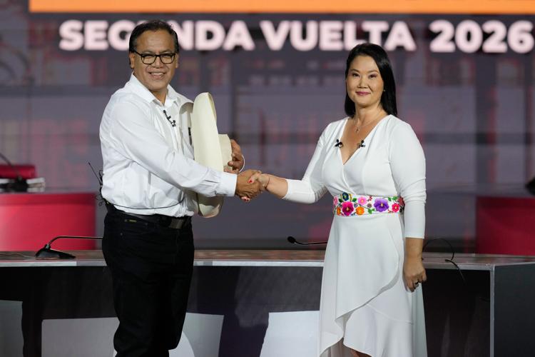 Sigue lento conteo de votos en polarizada elección presidencial de Perú |  International | santamariatimes.com