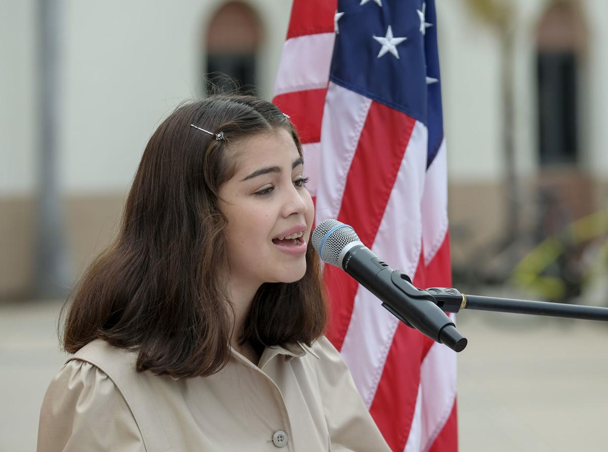 092218 Citizenship Ceremony 07.jpg