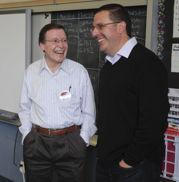 Celebrated author returns Local News