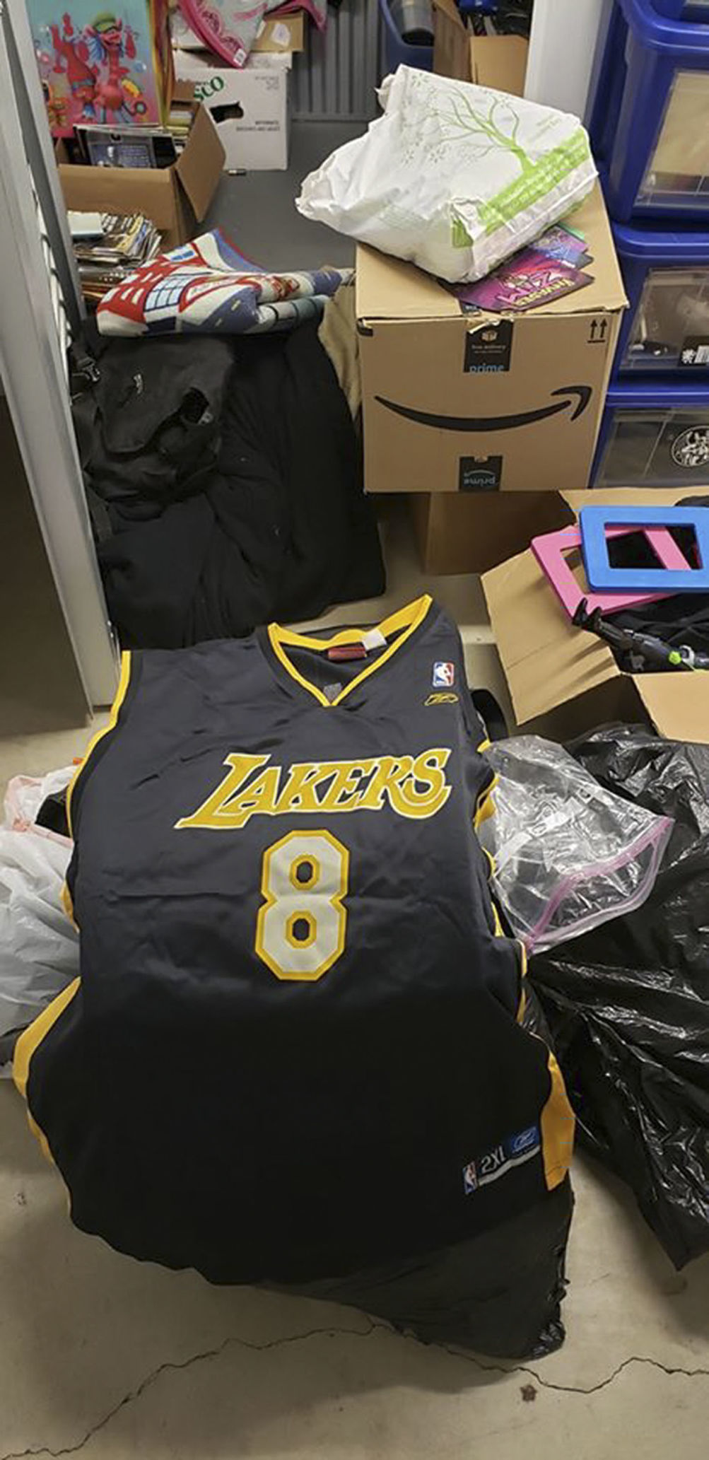 kobe jersey near me