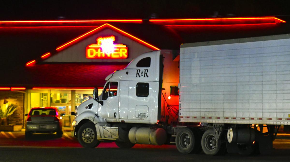 123019 AB5 trucking 01.jpg