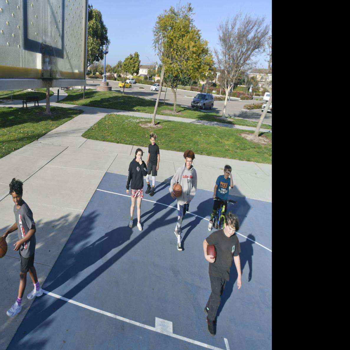 City Officials Limit Access To Sports Fields Remove Equipment At Parks Local News Santamariatimes Com