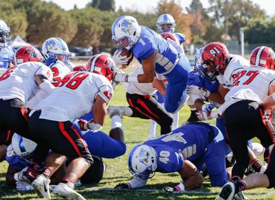 Hancock Football Bulldogs Have Pivotal Match Up Against L A Pierce High School Santamariatimes Com