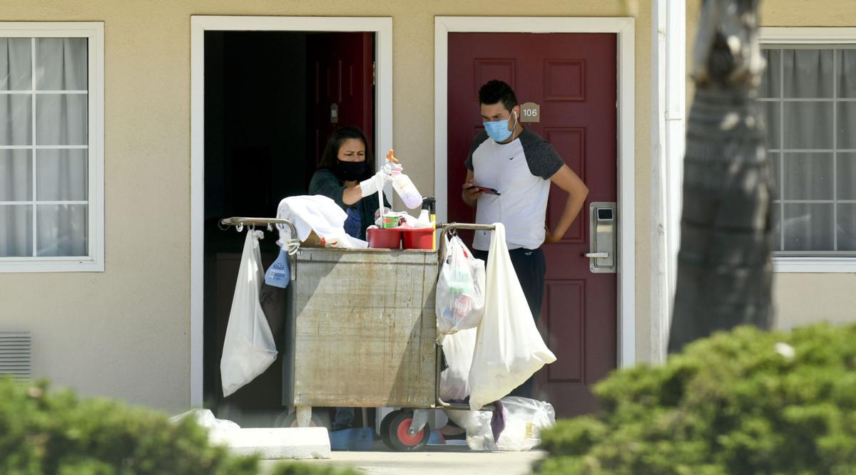 071520 H-2A housing COVID outbreak 1.jpg (Spanish)