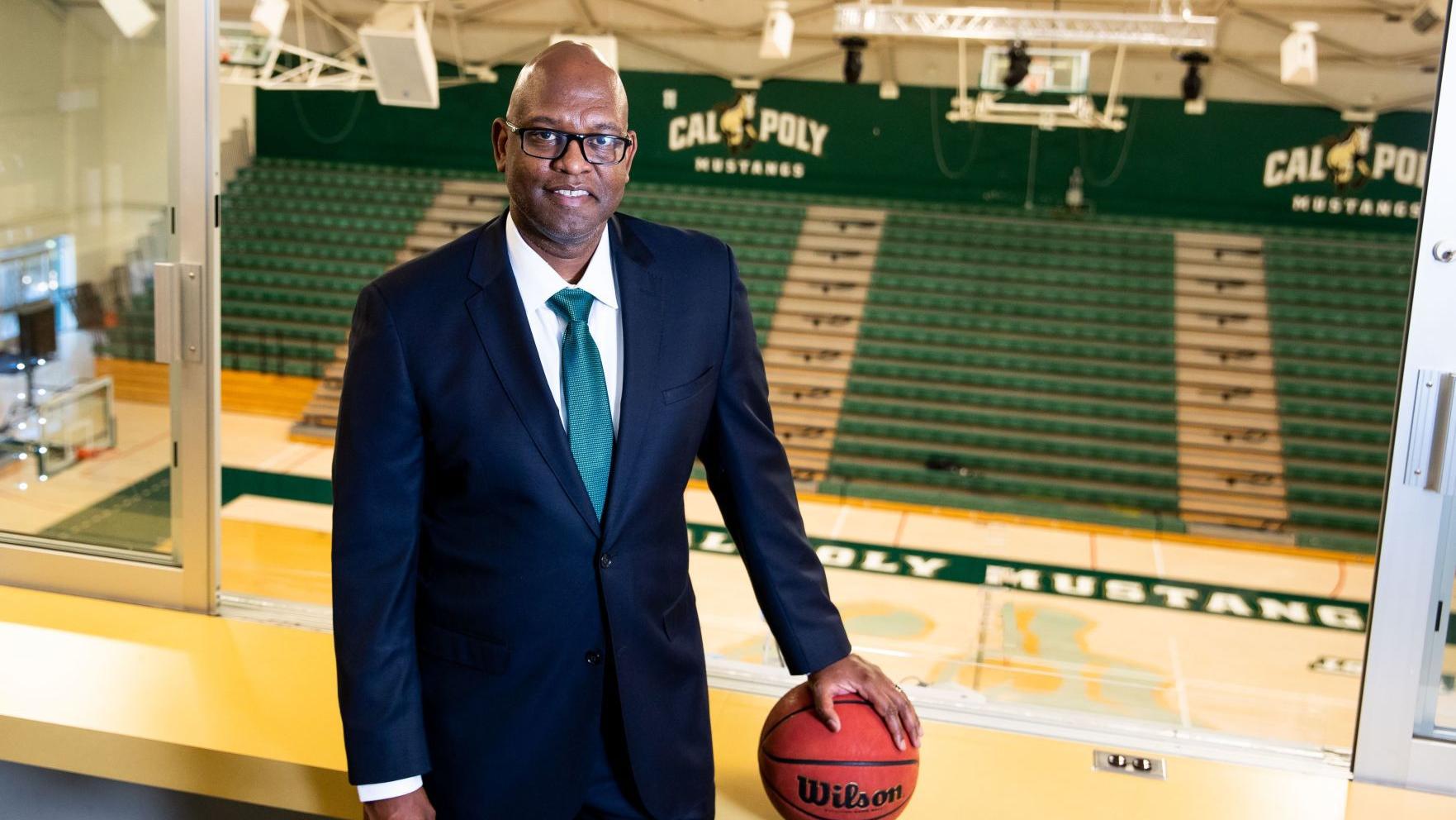 It's official: Cal Poly introduces John Smith as next basketball coach | Local Sports | santamariatimes.com it-s-official-cal-poly-introduces-john-smith-as-next-basketball-coach-local-sports-santamariatimes-com
