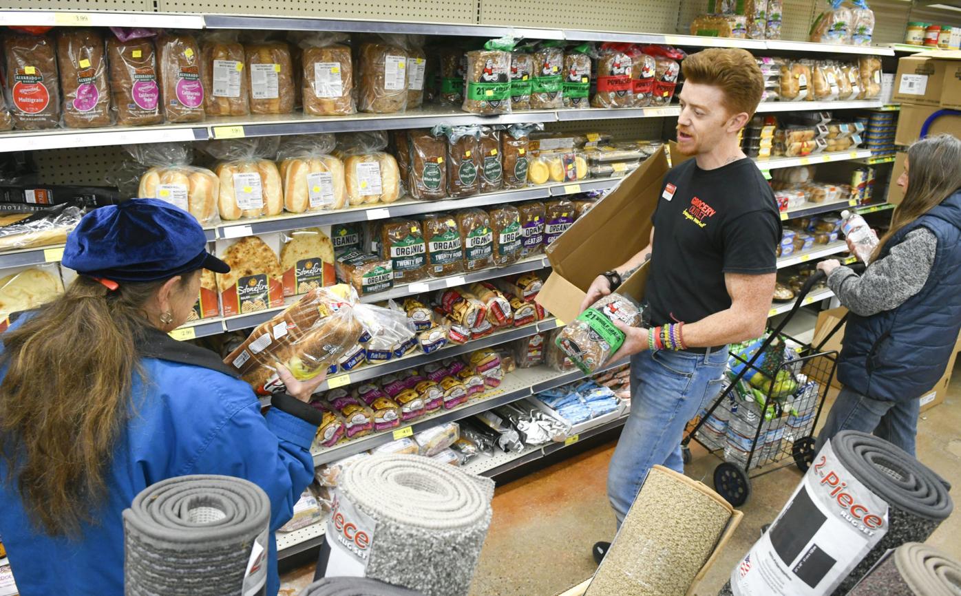 Santa Barbara County Grocery Stores Help High Risk Shoppers With Adjusted Hours Delivery Local Santamariatimes Com