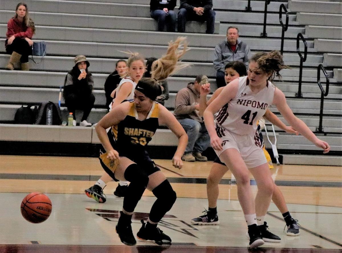 Girls Basketball Underdog Shafter Upsets Nipomo In First Round Of