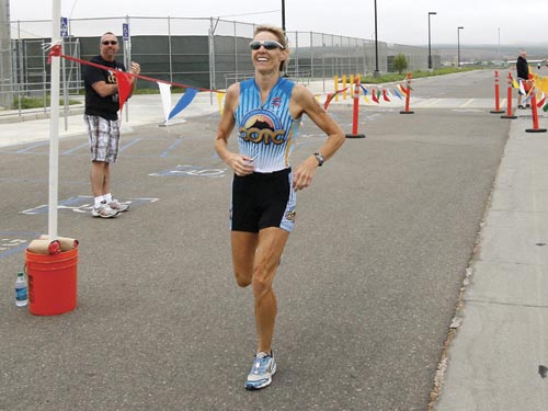 Triathletes Tri-the-Bull