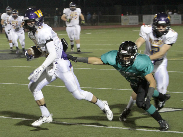 GALLERY: Righetti at Pioneer Valley | Football | santamariatimes.com