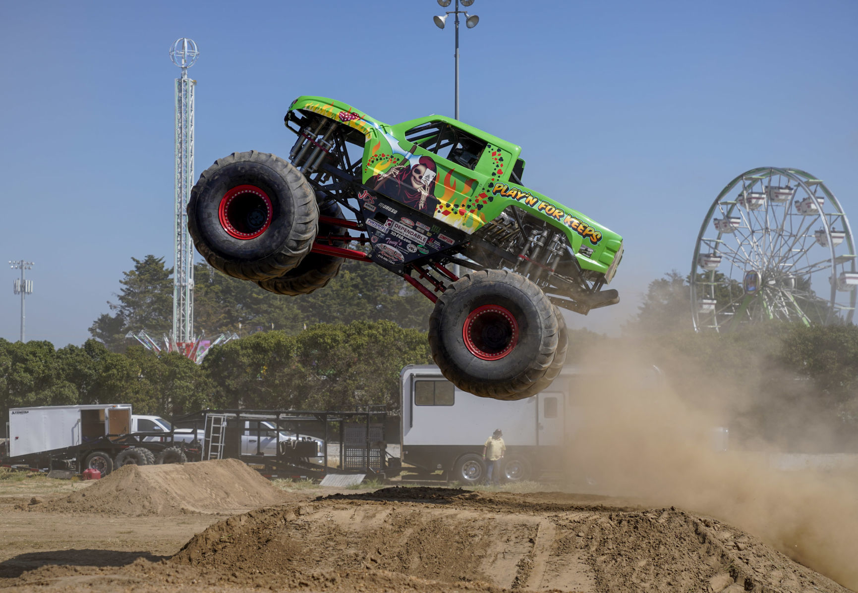 Extinguisher ignites excitement for Monster Truck fans at Santa