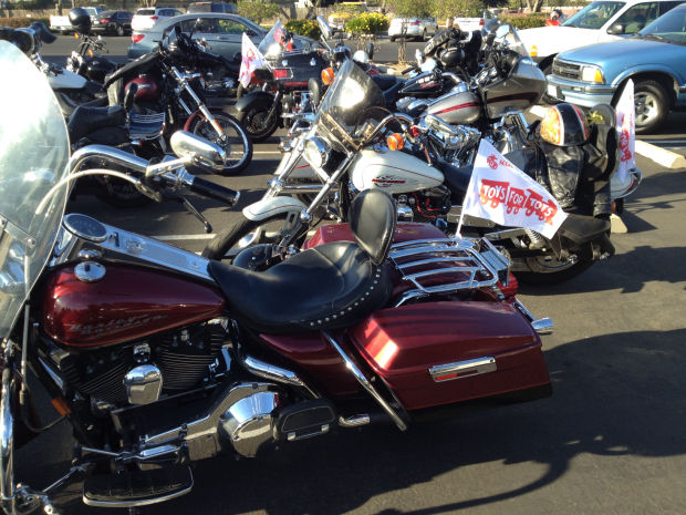 Motorcyclists Make Toys For Tots Run