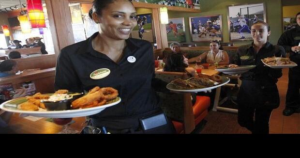 Local Applebee's restaurants honoring teachers, nurses for appreciation ...