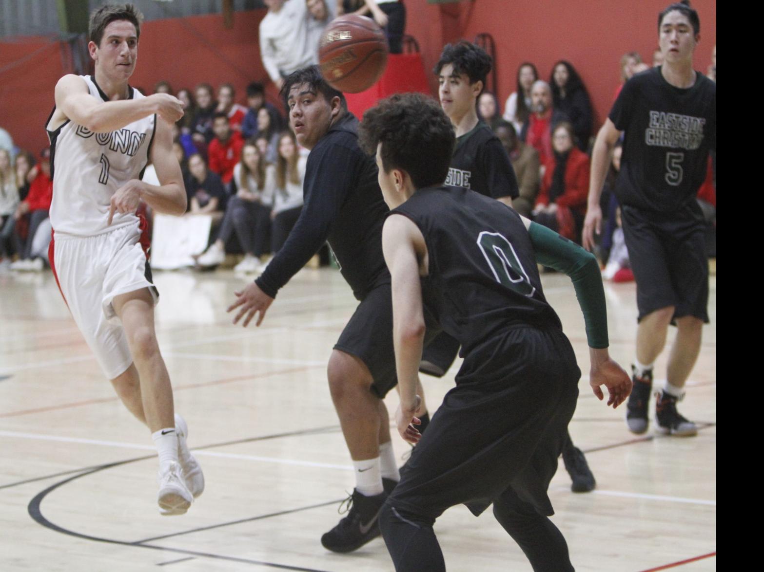 Cif Ss Playoffs Earwigs Fly Past Eagles In Division 5a Opener