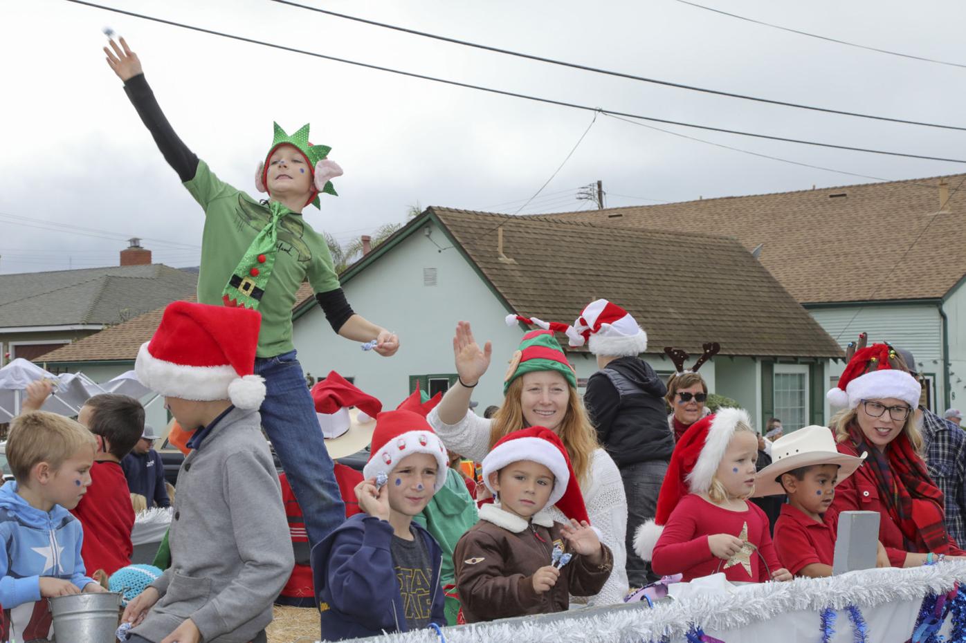 Orcutt Christmas Parade 2021 Gallery Orcutt Christmas Parade Local News Santamariatimes Com