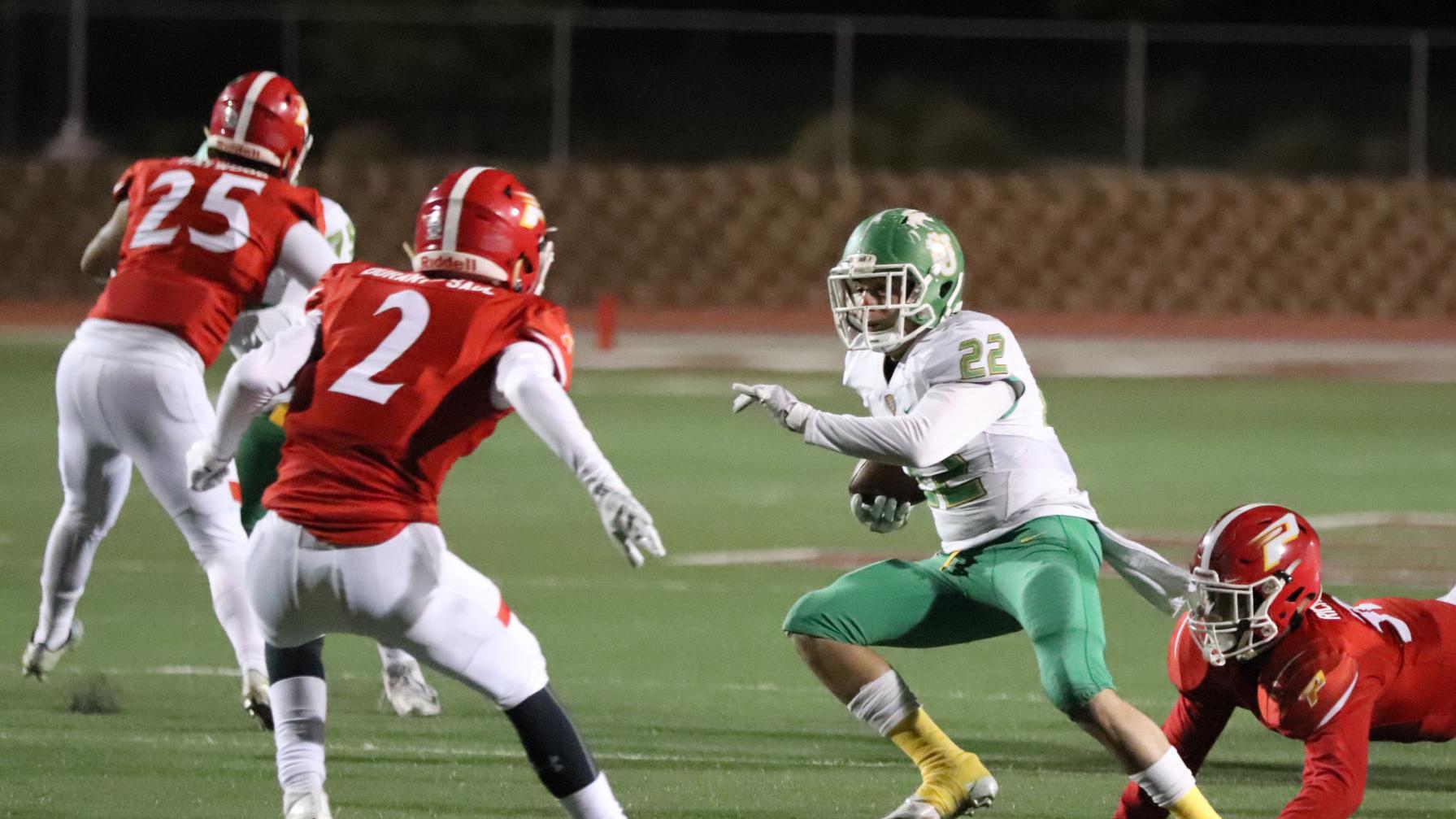 Playoff Football St Joseph Falls To Paraclete 55 30 In Cif Ss