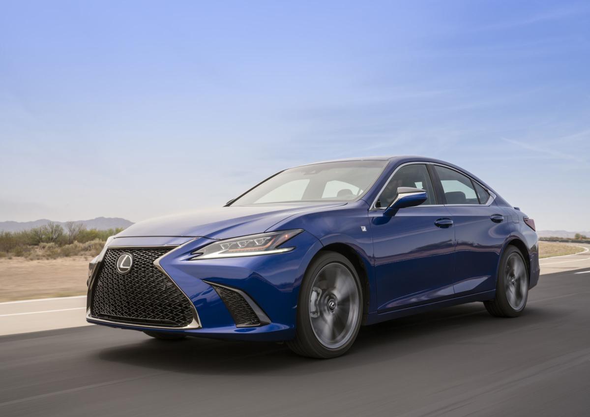 Whatever Its Name Means The 2019 Lexus Es Is Surprisingly