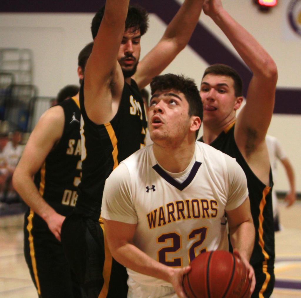 Tigers Pull Away From Warriors Slo Gaps Righetti With Fourth