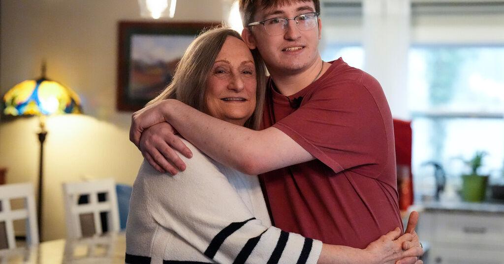 Aging baby boomers in the United States, changing demographics