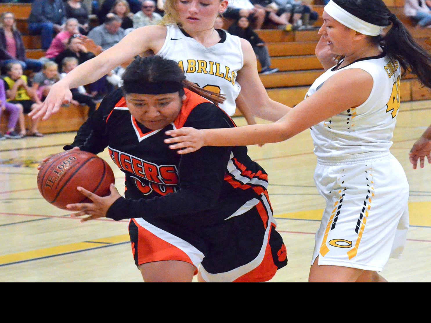 Cif Basketball Cabrillo Returns To Quarterfinals After Routing