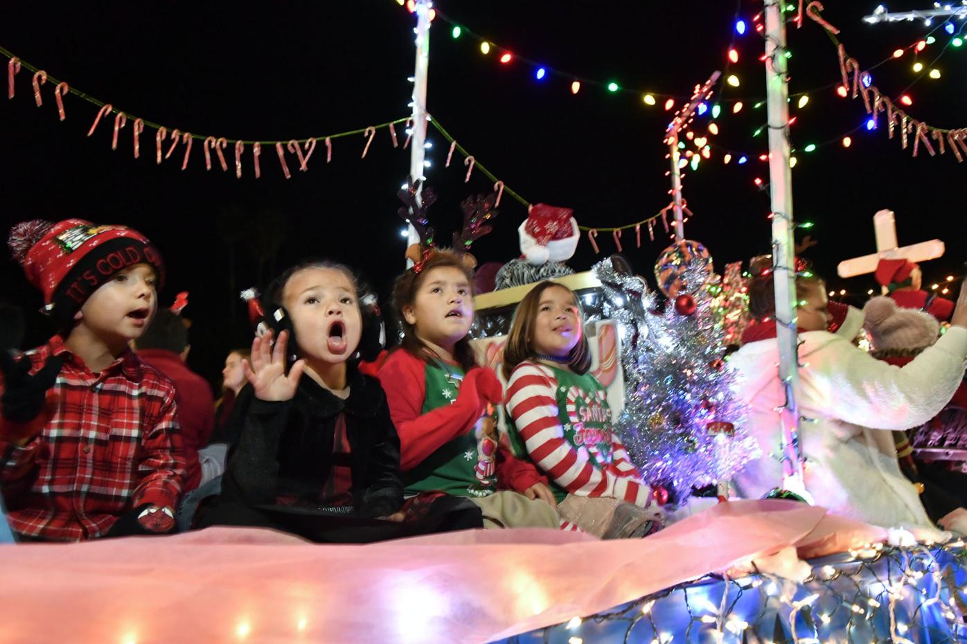 Lompoc Christmas Parade 2022 Lompoc Christmas Parade Set For Friday; Officials Keeping Close Eye On  Weather Forecasts | Local News | Santamariatimes.com