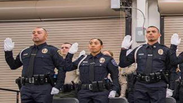 Hancock S Law Enforcement Training Academy Graduates 18 Recruits Crime And Courts Santamariatimes Com