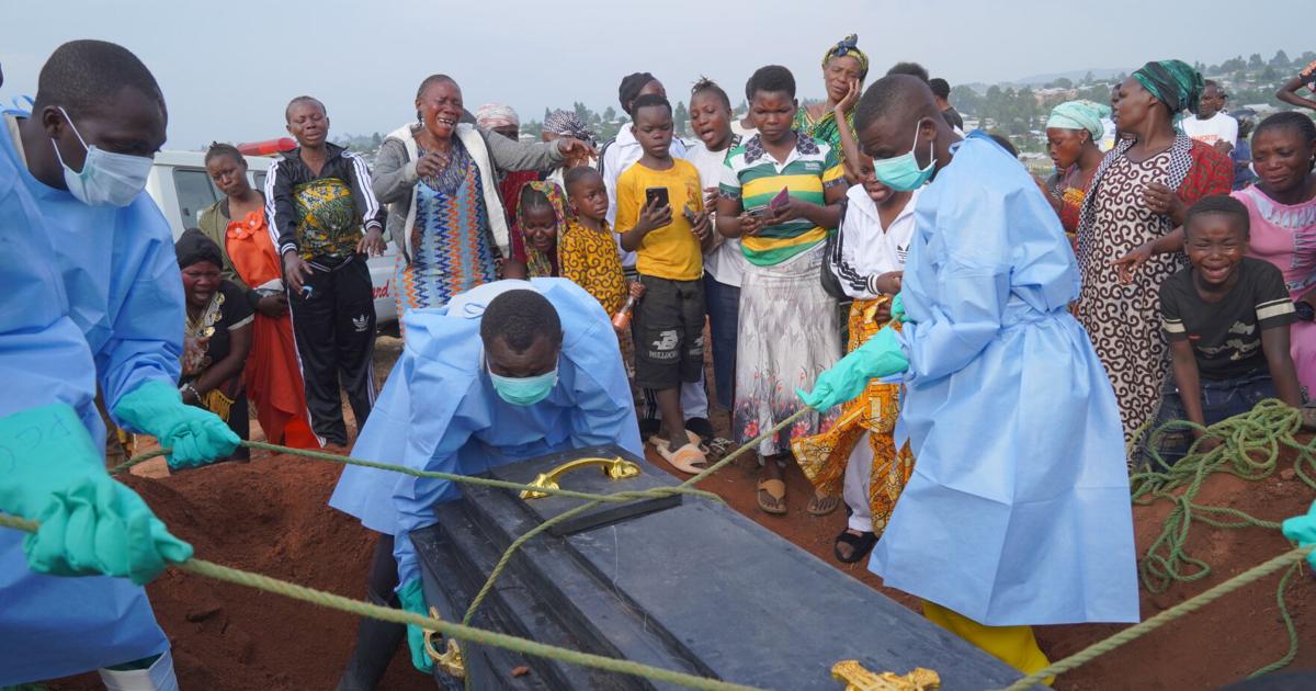 Brote de ébola en Congo va camino de superar el más mortal de la historia, dice la OMS